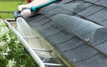 Stand gutter cleaning costs